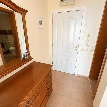 Two-bedroom With Garden View Apartment *